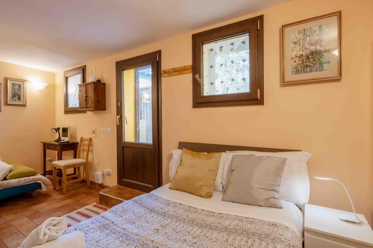 San Frediano Cozy Studio With Private Patio Apartment Флоренция Екстериор снимка