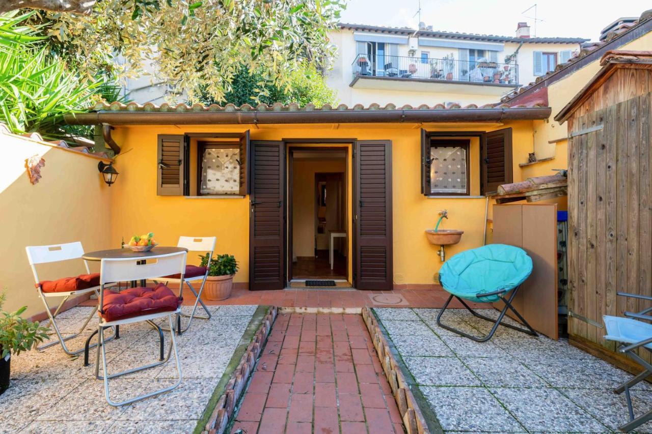 San Frediano Cozy Studio With Private Patio Apartment Флоренция Екстериор снимка